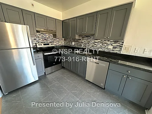 1653 Oakwood Ave Photo 1