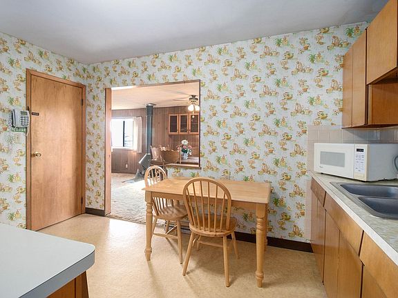 5th image of 5022 Greenleaf Ln