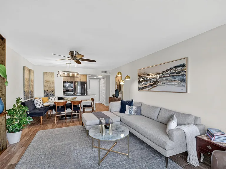 1502 S Lakeside Dr #214 — Photo 11