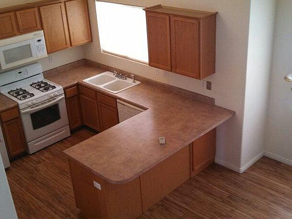 ResizedImage_1395175251974_03192014