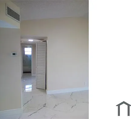 9911 Three Lakes Cir — Photo 12