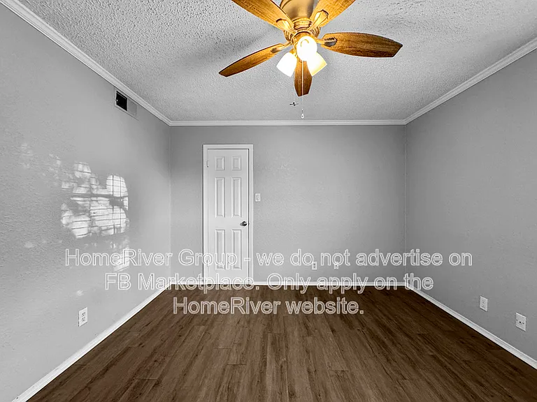 4748 Old Bent Tree Ln #302 — Photo 9