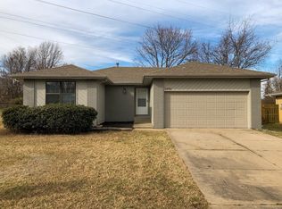 3595 S Colgate Ave, Springfield, MO 65807