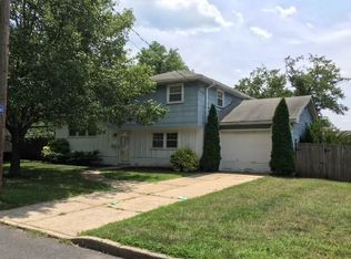 95 E Myrtle Ave, Linwood, NJ 08221