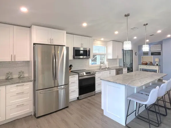 159 Emanus Ct, Fort Myers, FL 33912