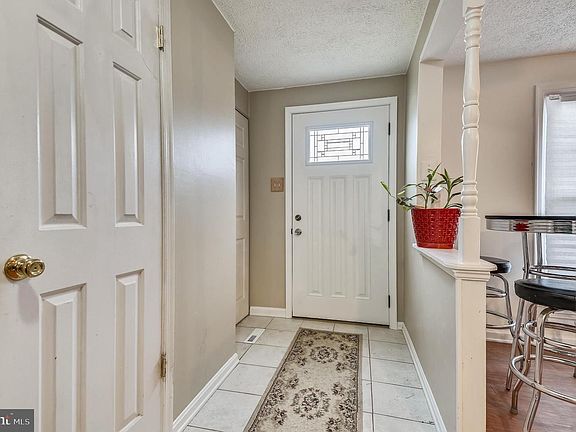 5th image of 12270 Bonmot Pl