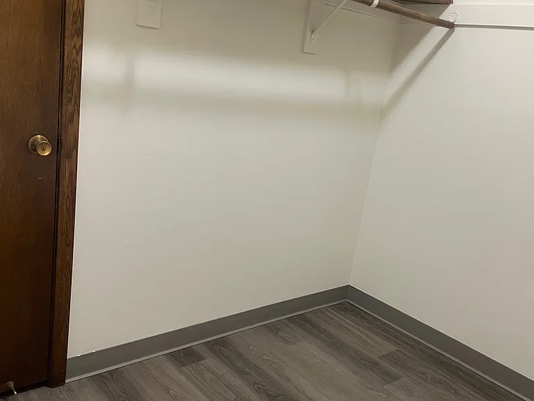Westport Apartments — Photo 5
