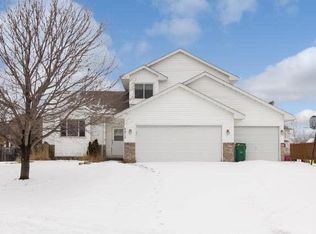 8913 Trinity Gdns, Minneapolis, MN 55443