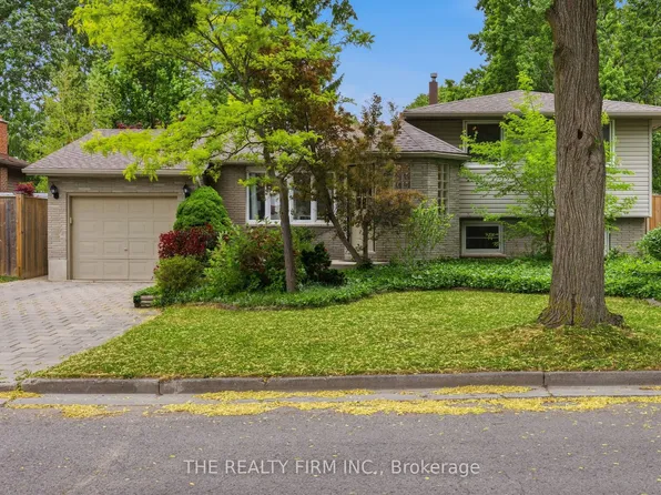 79 Mendip Cres, London, ON N6E 1H2