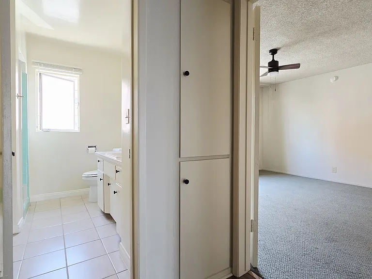526 S Saint Andrews Pl #28 — Photo 30