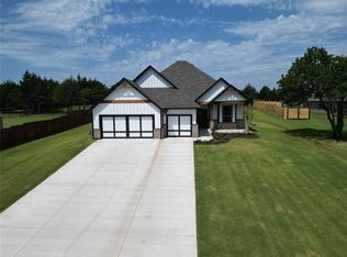 14025 Magnolia Ln, Edmond, OK 73049