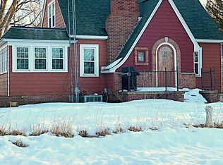 W10766 Howard Dr W, Fox Lake, WI 53933