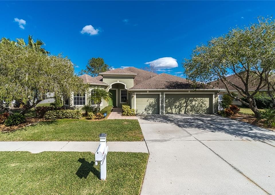 1st image of 22839 Bay Cedar Dr