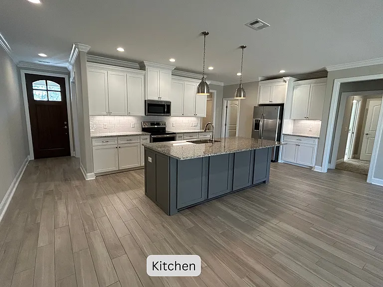 Open kitchen