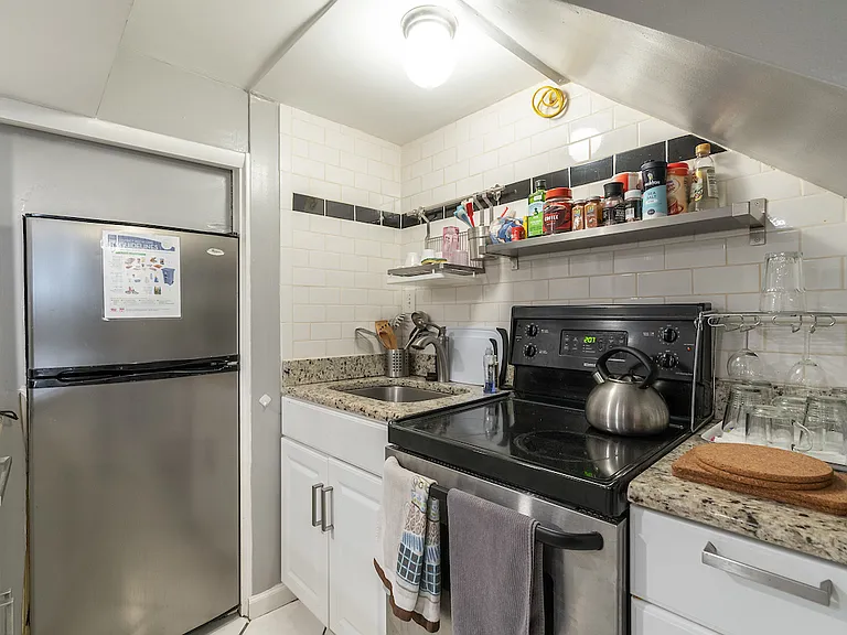 1746 Kalorama Rd NW #B — Photo 9