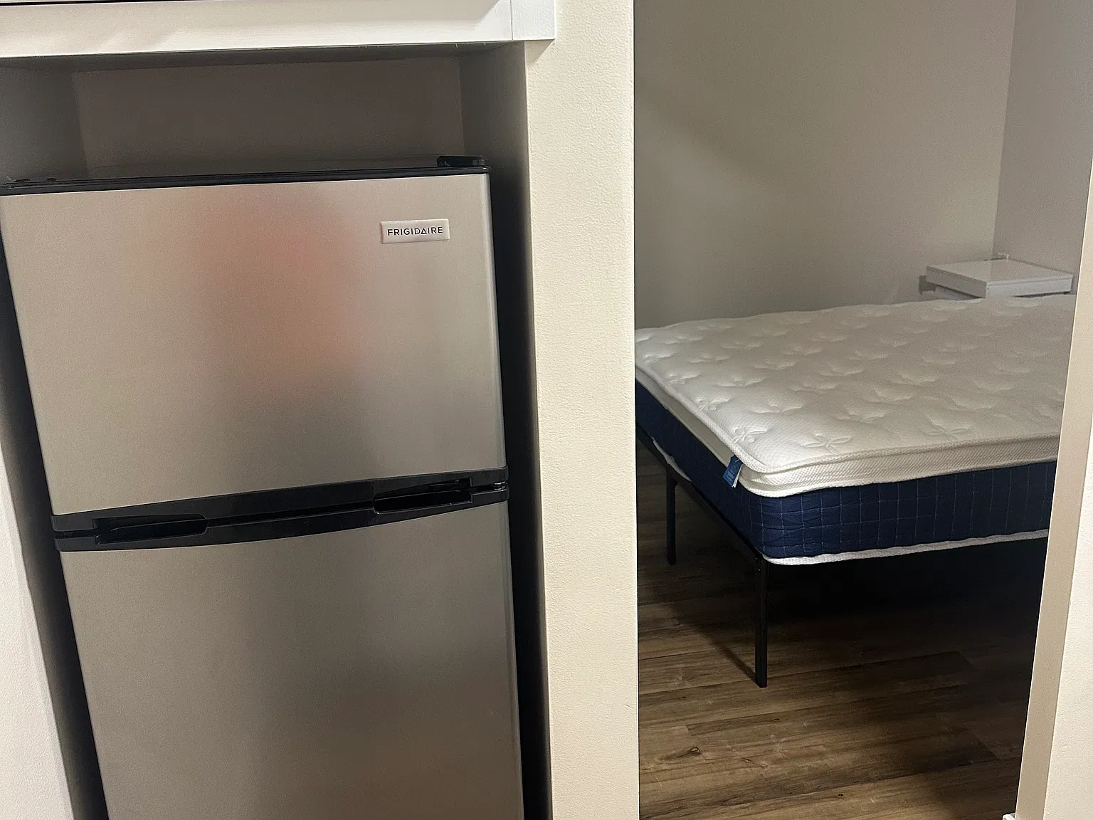 3 bed, 2800 sqft, $1,100 — Photo 4