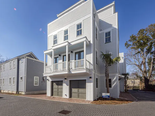 16 Iron Forge Aly, Charleston, SC 29403