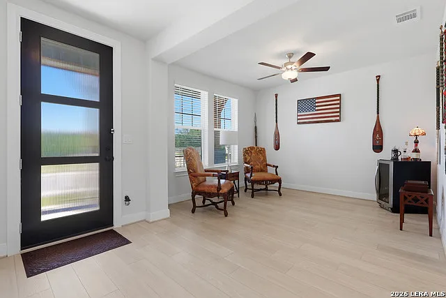 4 bed, 3.5 bath, 2982 sqft, $2,695 — Photo 4