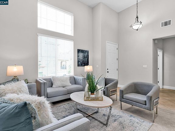 3rd image of 6185 Yardley Ln