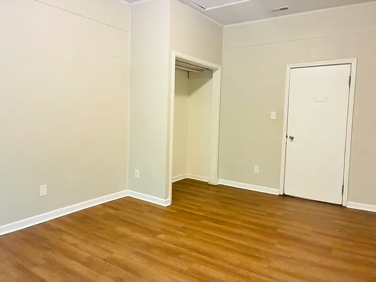 408 Leland St — Photo 15
