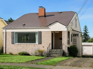 804 NE 57th St, Seattle, WA 98105