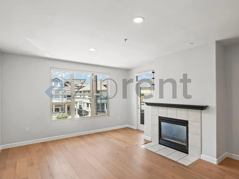 30 E Julian St #201 — Photo 7