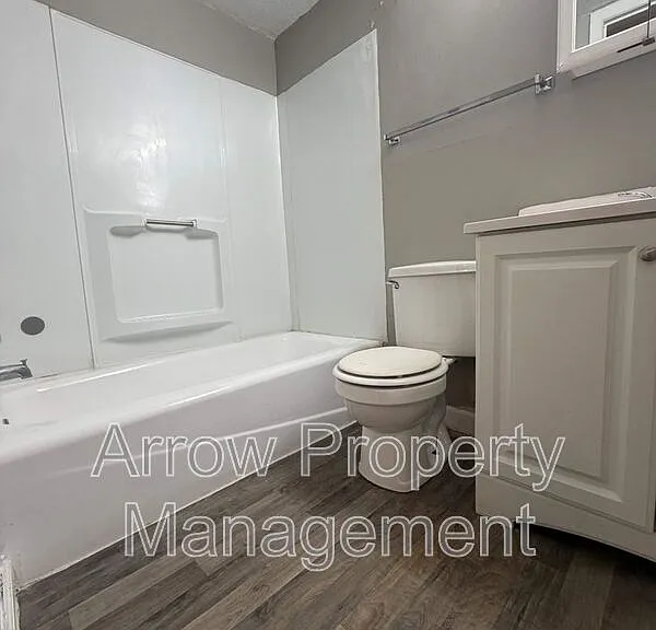 2206 K St #7 — Photo 5