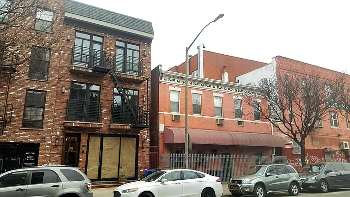 Rented by null | media 5