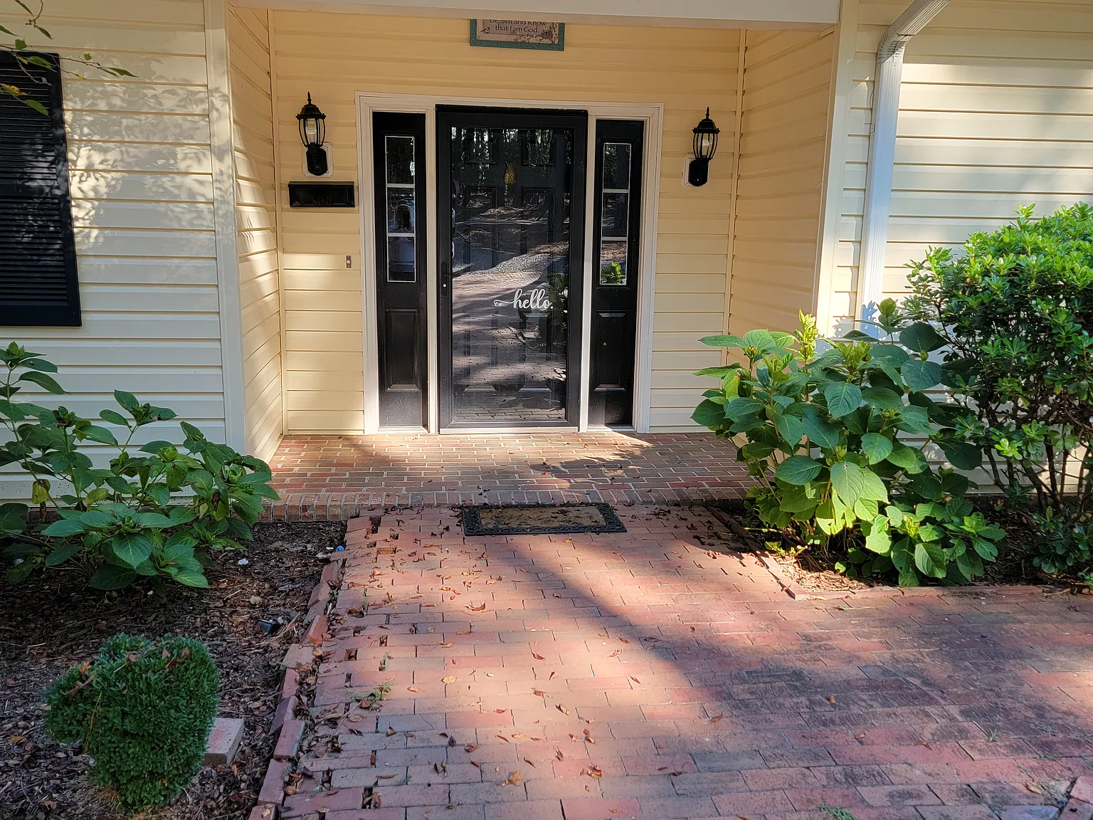 4 bed, 3.5 bath, 4526 sqft, $2,800 — Photo 3