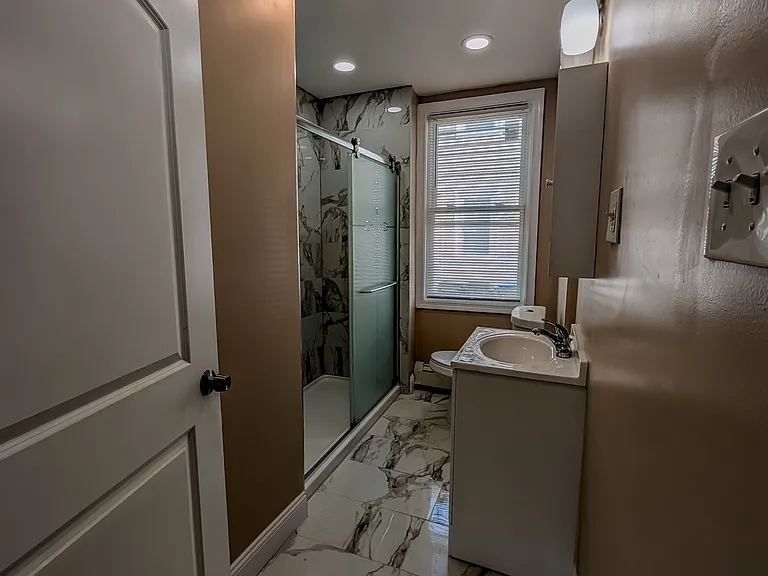 366 Academy Ave #1 — Photo 12