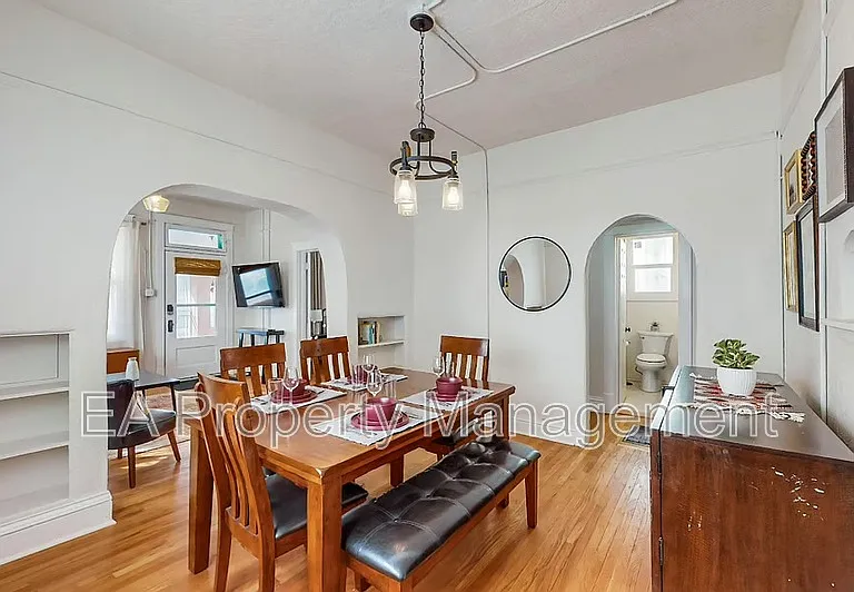 219 Stover Ave SW — Photo 4