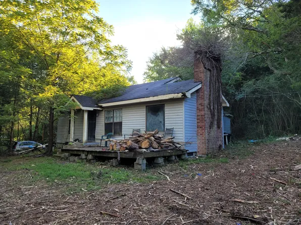 2064 Boss Rd, Chickamauga, GA 30707