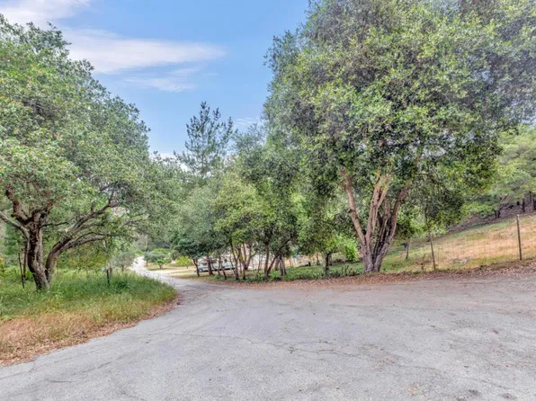 78 Walker Valley Rd, Castroville, CA 95012