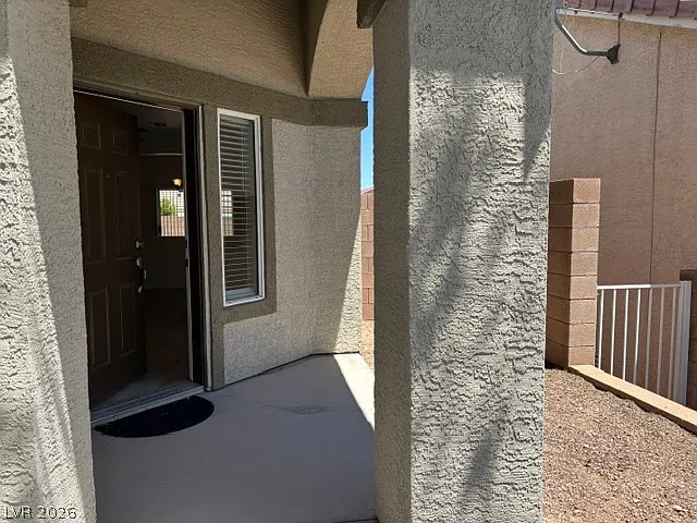 2886 Shimmering Bay St — Photo 4