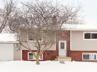 4942 S Lordon St, Fremont, MI 49412