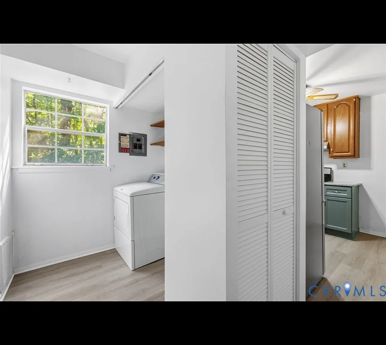 3 bed, 1.5 bath, 1760 sqft, $2,500 — Photo 1