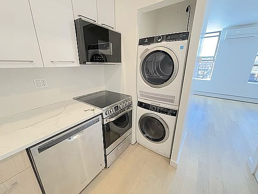 1st image of 419 Marcus Garvey Blvd #3A