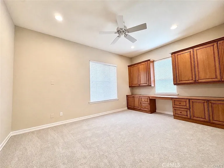 17 Pamela Way — Photo 10