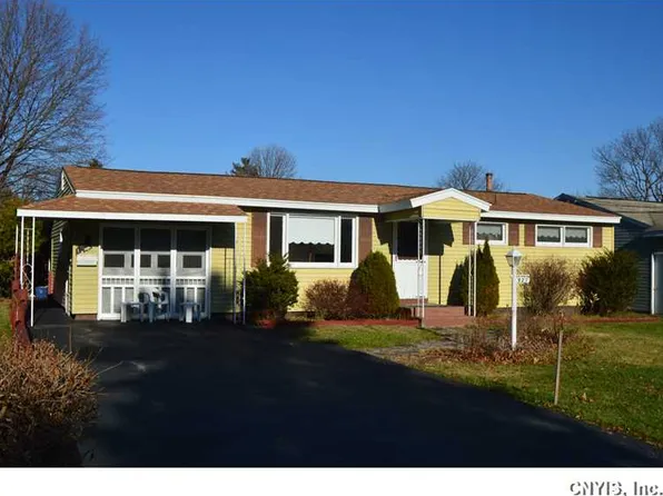 927 Beverly Dr, Syracuse, NY 13219