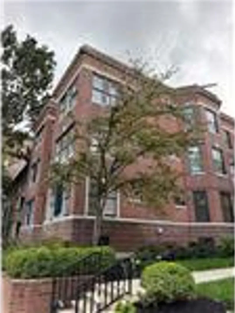 527 Clara Ave — Photo 3