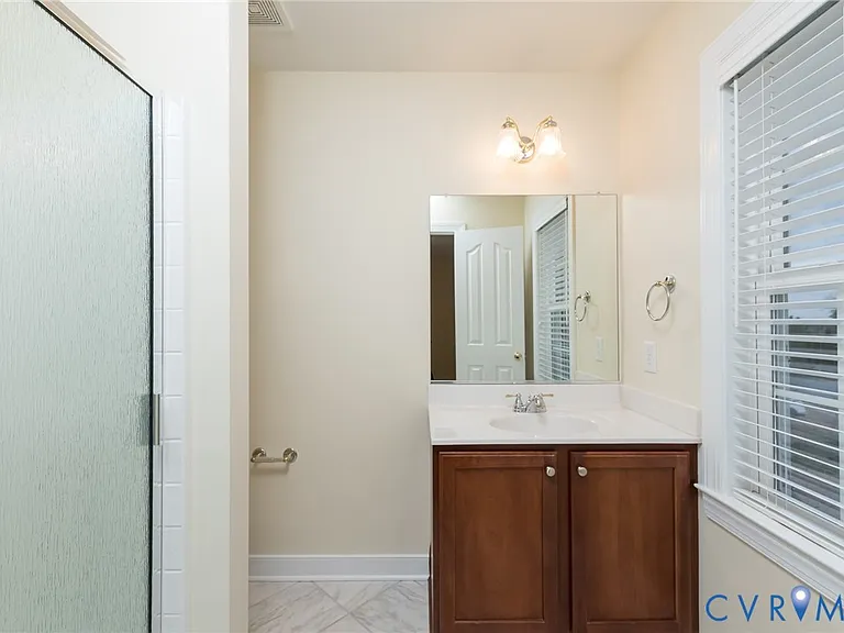 11412 Pinedale Dr — Photo 24