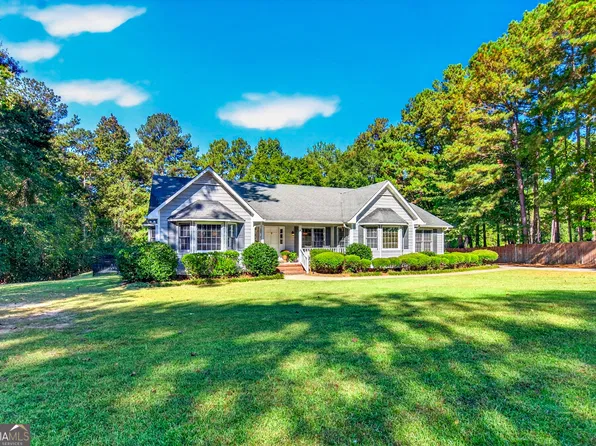 115 Sunny Point Cir, Lagrange, GA 30240