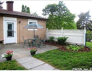 2nd image of 301 Walberta Rd