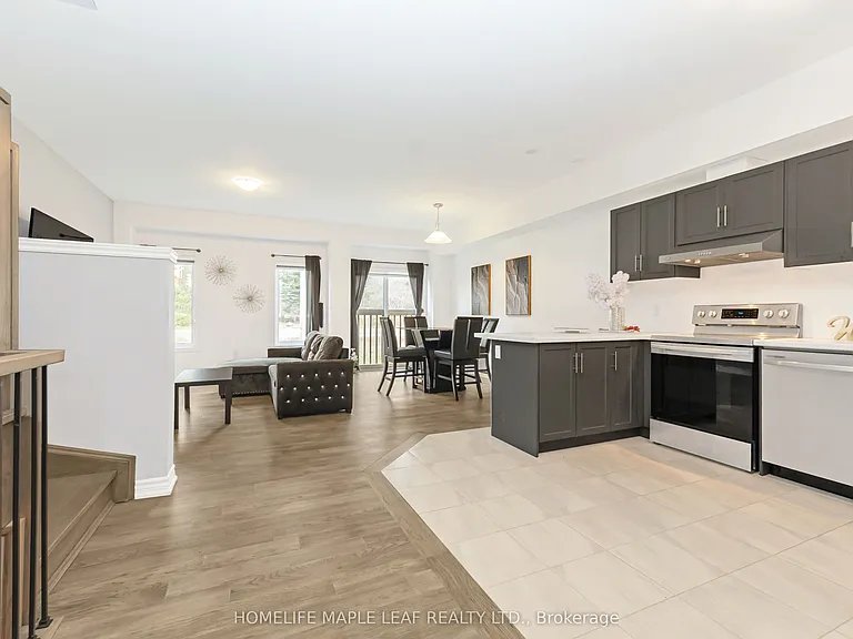 104 Delphi Ln — Photo 12