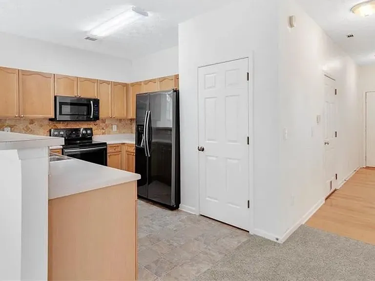 4056 Hill Station Ct — Photo 11