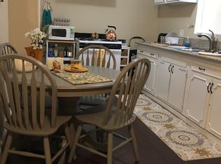 1227 S Klein Ave, Reedley, CA 93654