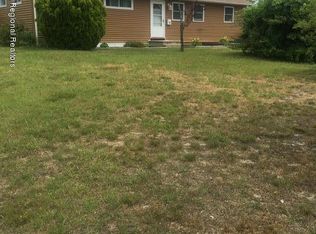5 Sprucewood Dr, Brick, NJ 08723