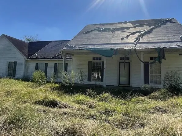 1127 Huval Rd #A, Breaux Bridge, LA 70517