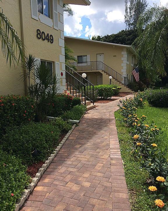 2nd image of 8049 Country Rd Unit 105