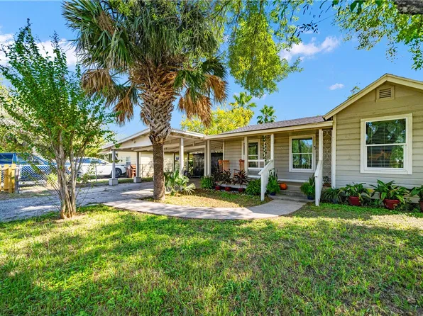 1021 E B Ave, Kingsville, TX 78363